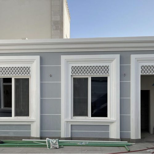 House facade with simple ornament (2)